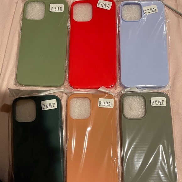 iPhone 12 pro max case with2glass screen protector - Picture 2 of 2